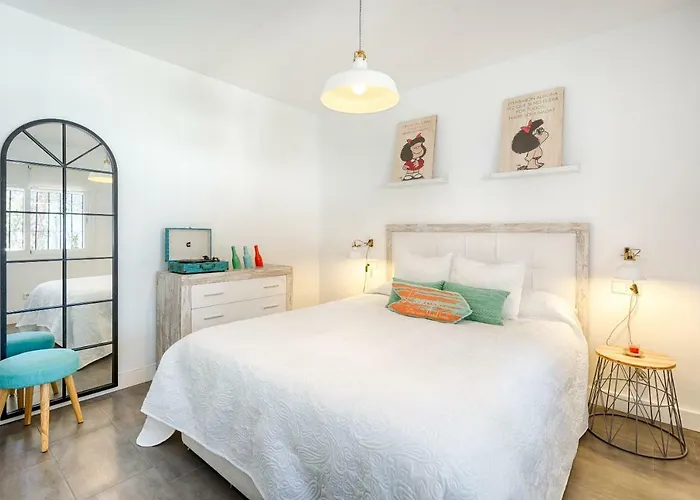 Beachside Cosy With Pool Appartement