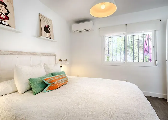 Apartment Beachside Cosy With Pool *