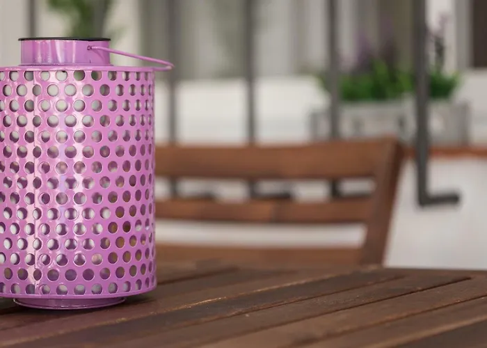 Beachside Cosy With Pool Apartment